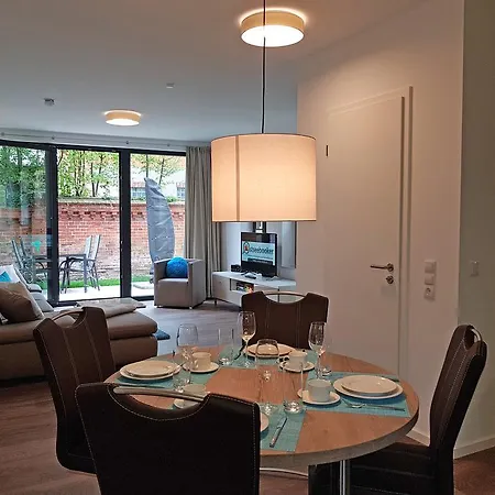 Toms Kajute Apartament Heiligenhafen